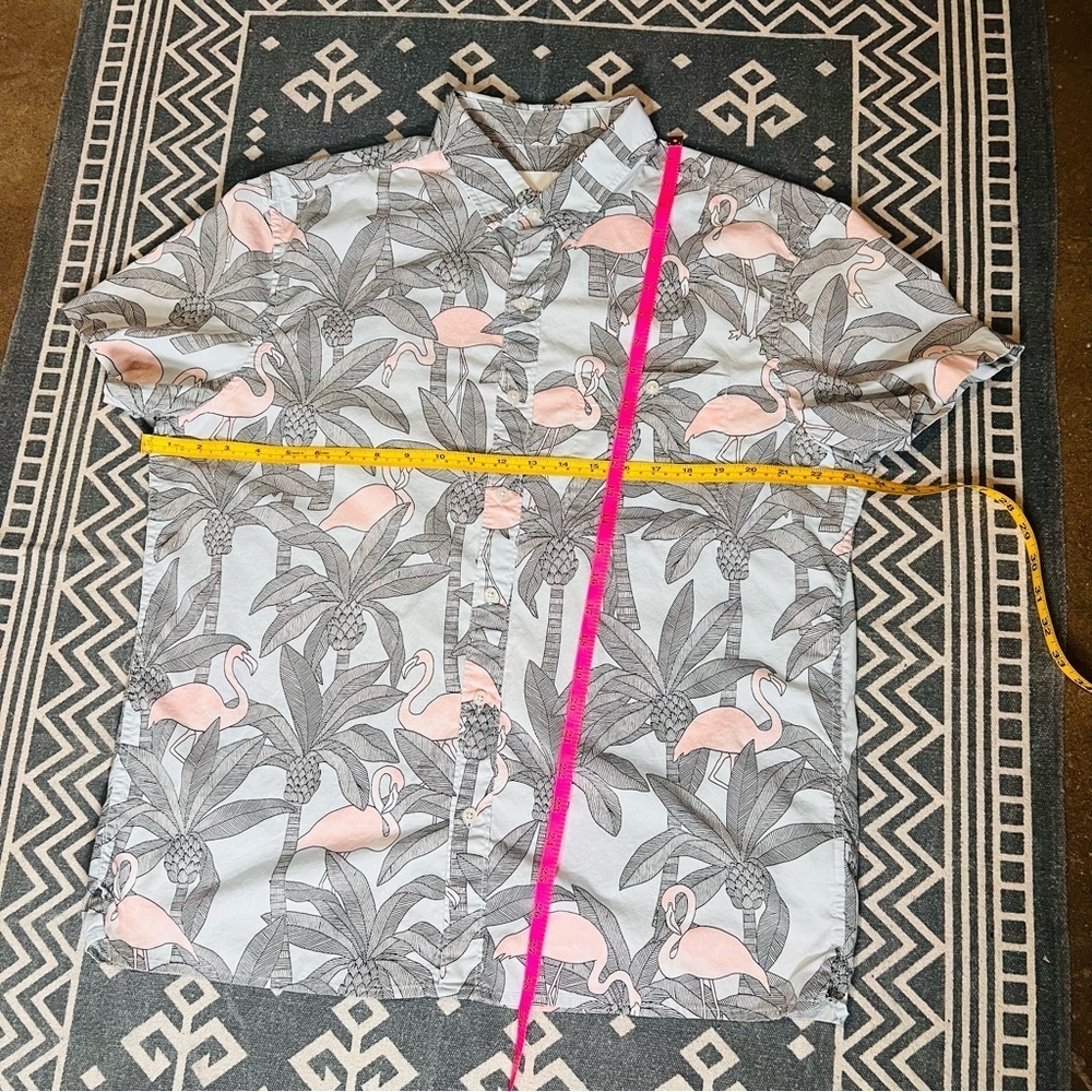 American Eagle Flamingo Print Men's Shirt L - Picture 2 of 6